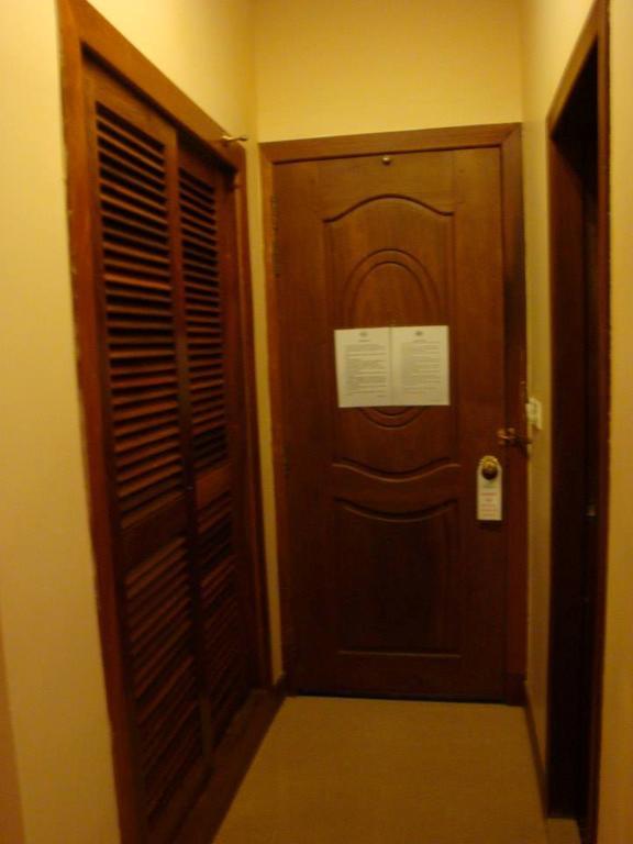 Emerald City Hotel Сием Реап Стая снимка